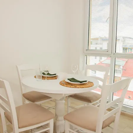 Διαμέρισμα Parkview 9 *