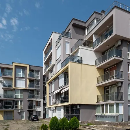студио 9 парк панорама Apartmán Chisarja